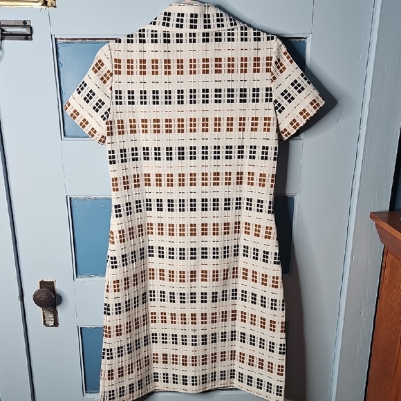 Bleeker Street Vintage Women’s Plaid Collard Dress - Picture 8 of 13